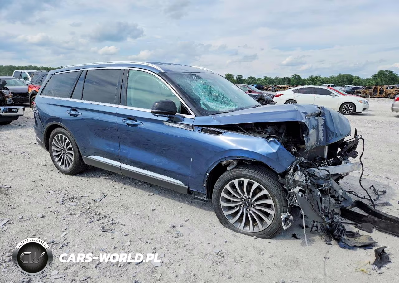 2020 Lincoln Aviator Reserve VIN:5LM5J7WC8LGL21902 - 4