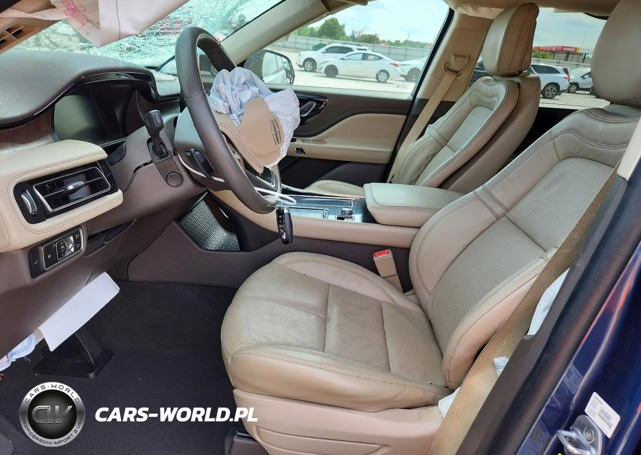 2020 Lincoln Aviator Reserve VIN:5LM5J7WC8LGL21902 - 7