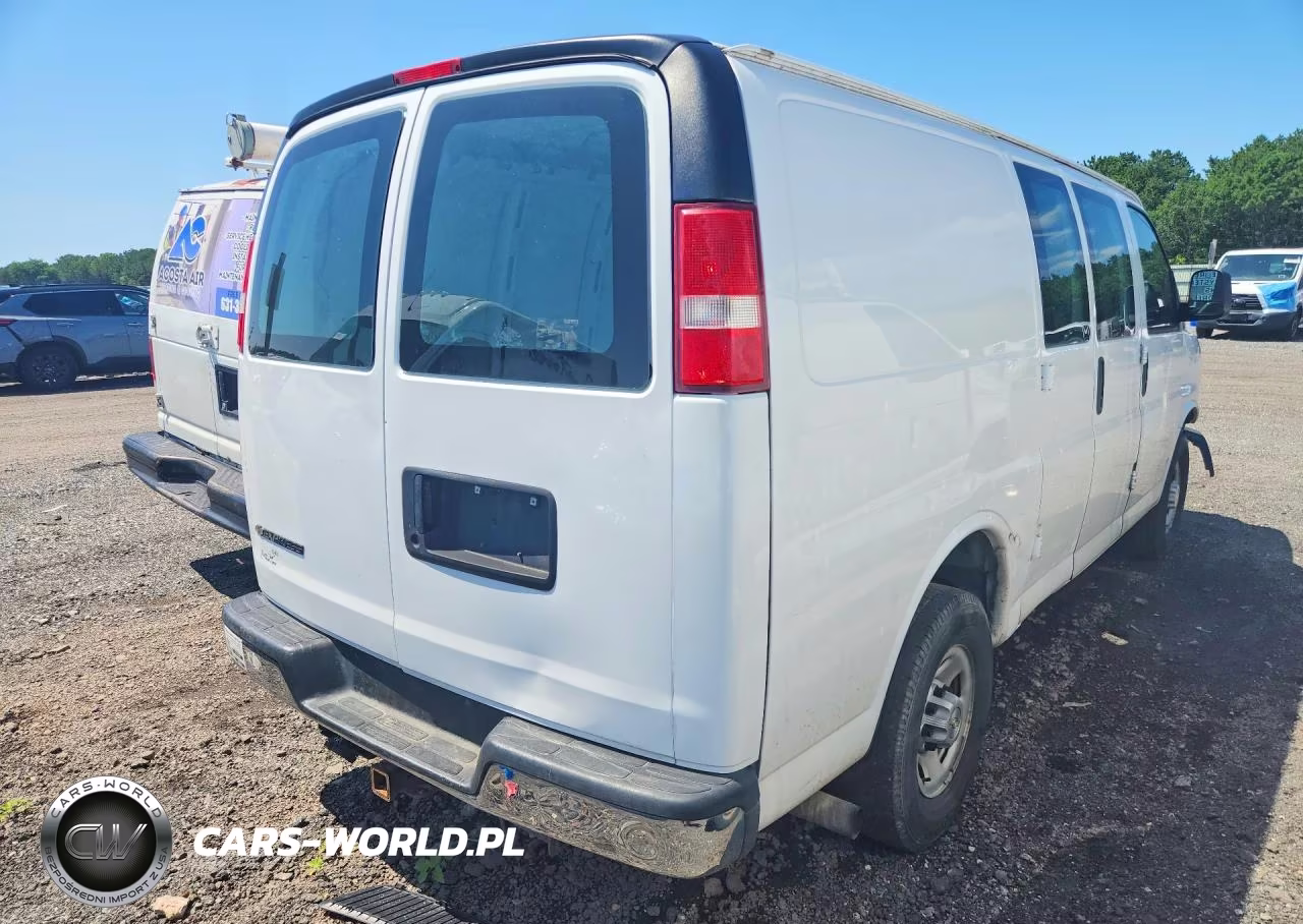 2017 Ford Transit 250 Delivery Van VIN:1FTYR2ZM2HKB12969 - 3