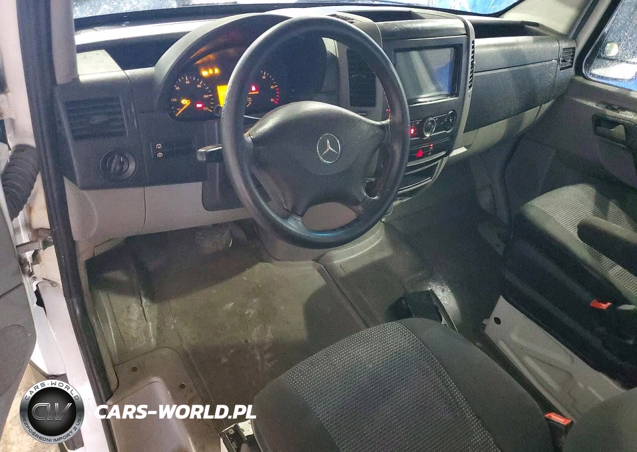 2011 Mercedes Benz Sprinter 2500 Delivery Van VIN:WD3PE8CB2B5569279 - 8