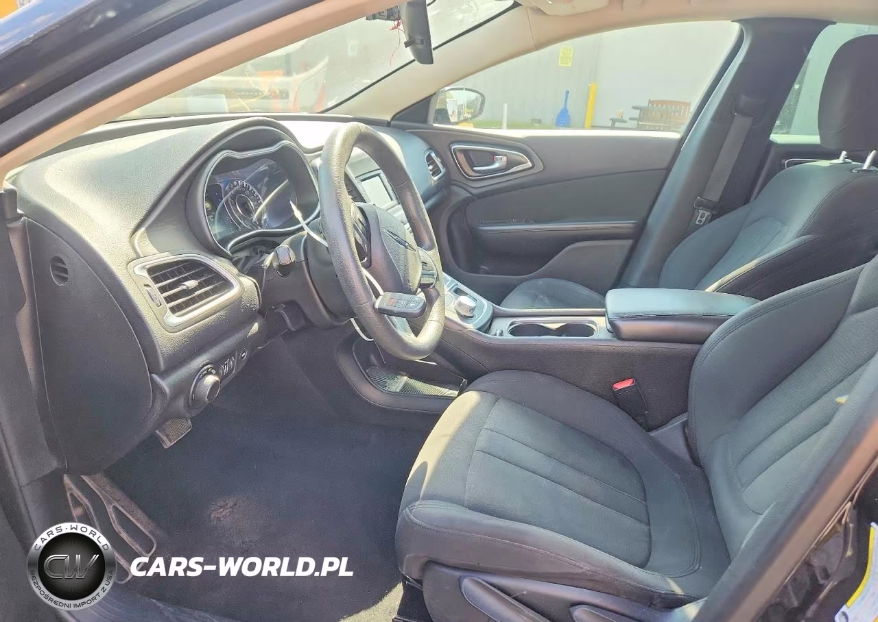 2016 Chrysler 200 Limited VIN:1C3CCCAB1GN161092 - 7