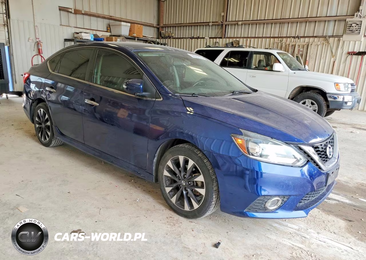 2018 Nissan Sentra Sr VIN:3N1AB7AP8JY219351 - 4