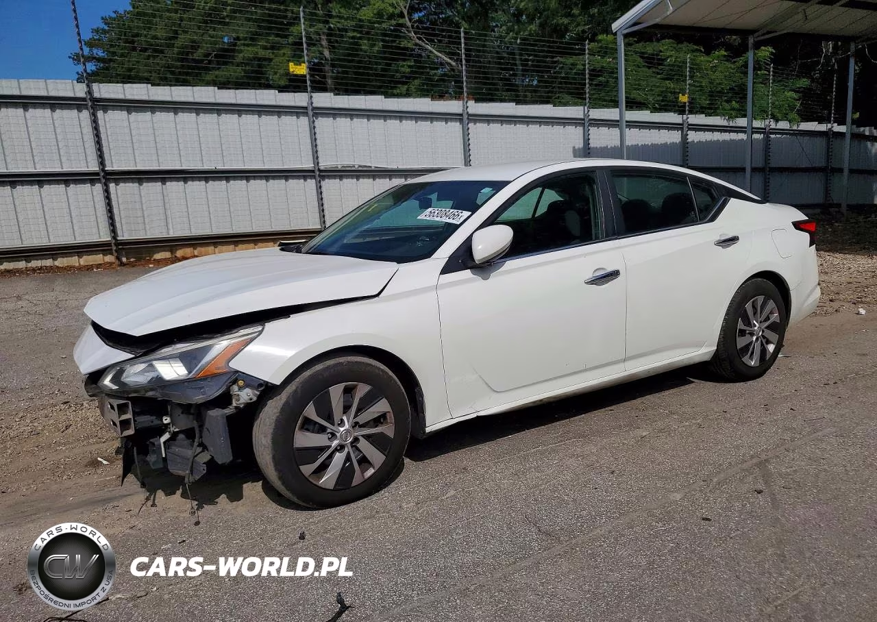 2019 Nissan Altima S