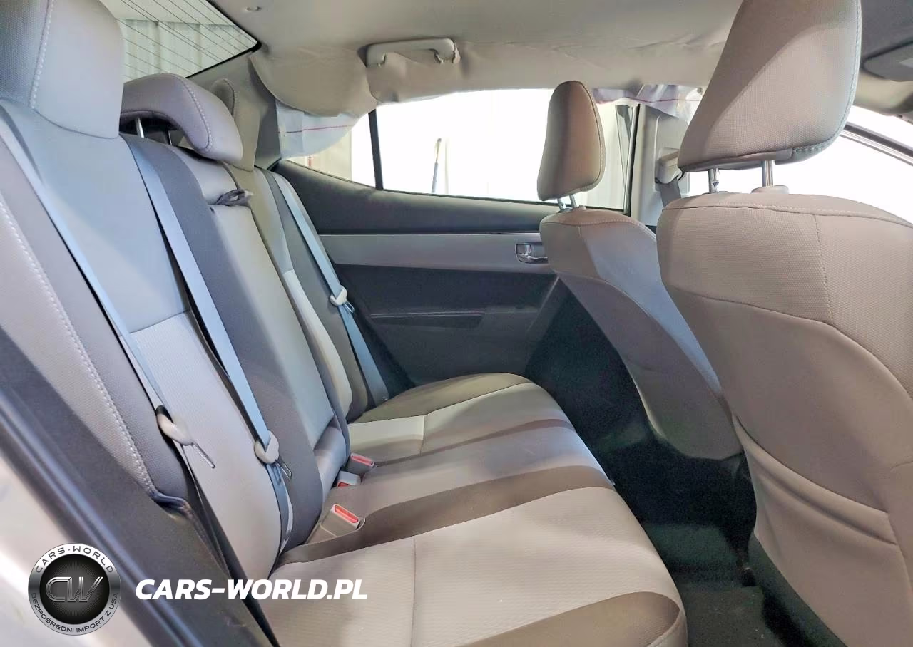 2019 Toyota Corolla Le VIN:2T1BURHE2KC174923 - 10