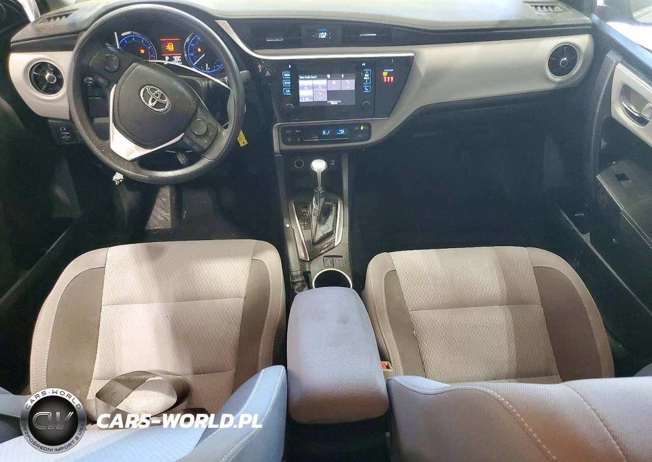2019 Toyota Corolla Le VIN:2T1BURHE2KC174923 - 8