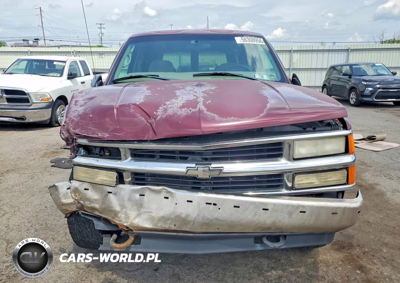 1999 Chevrolet Tahoe K1500 VIN:1GNEK13R4XJ356995 - 5