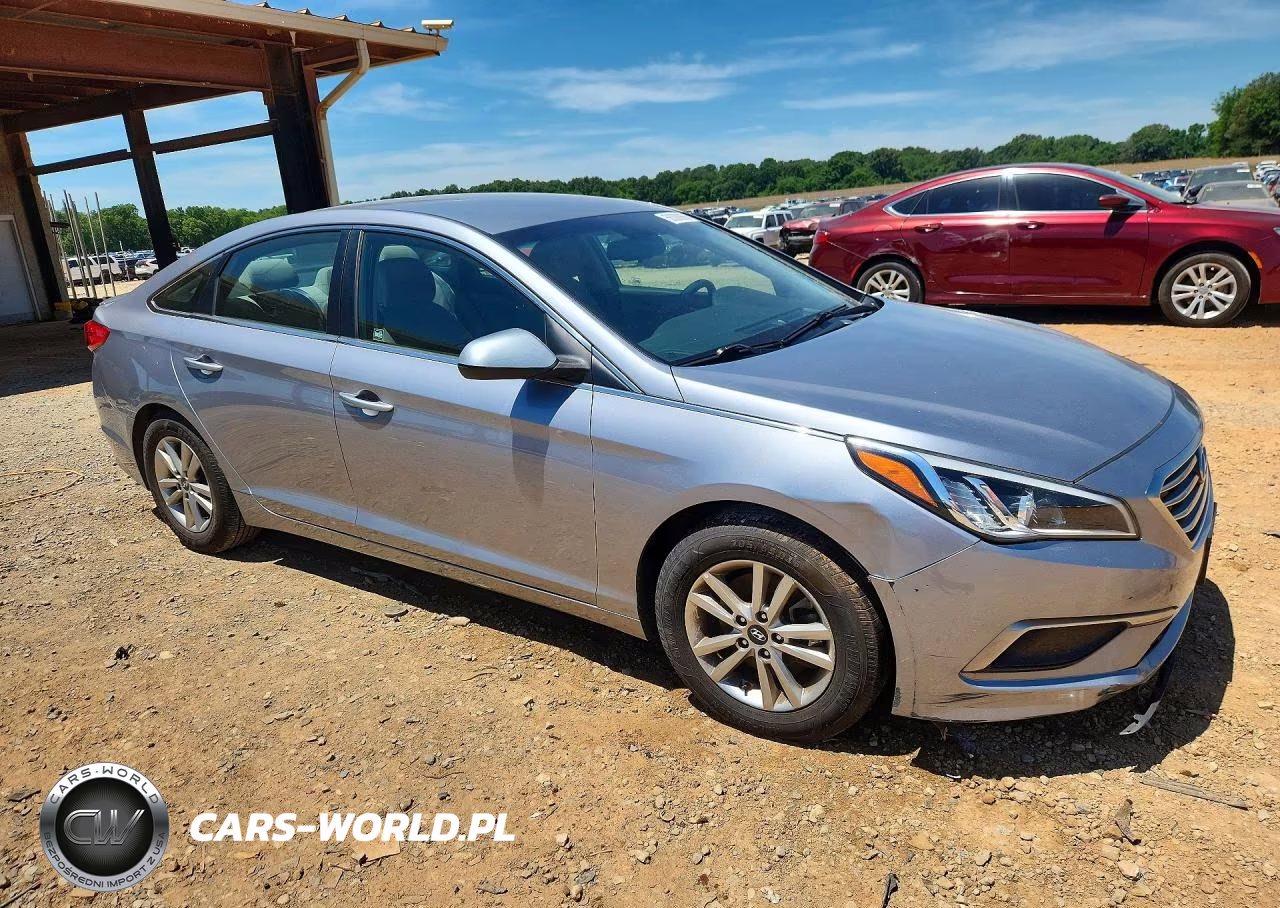2016 Hyundai Sonata Se VIN:5NPE24AF2GH383656 - 4
