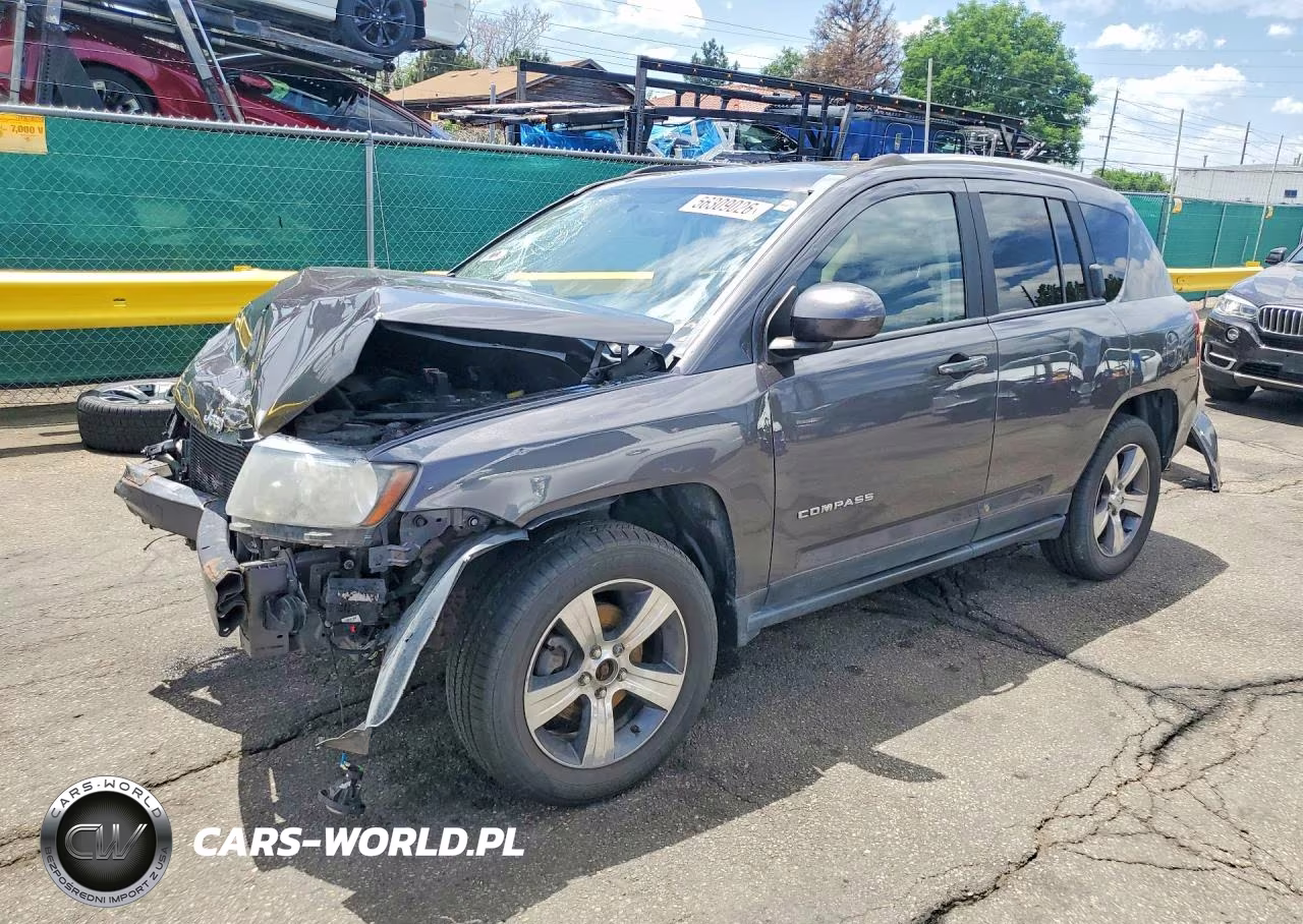 2016 Jeep Compass Latitude – zdjęcie 1 z 14