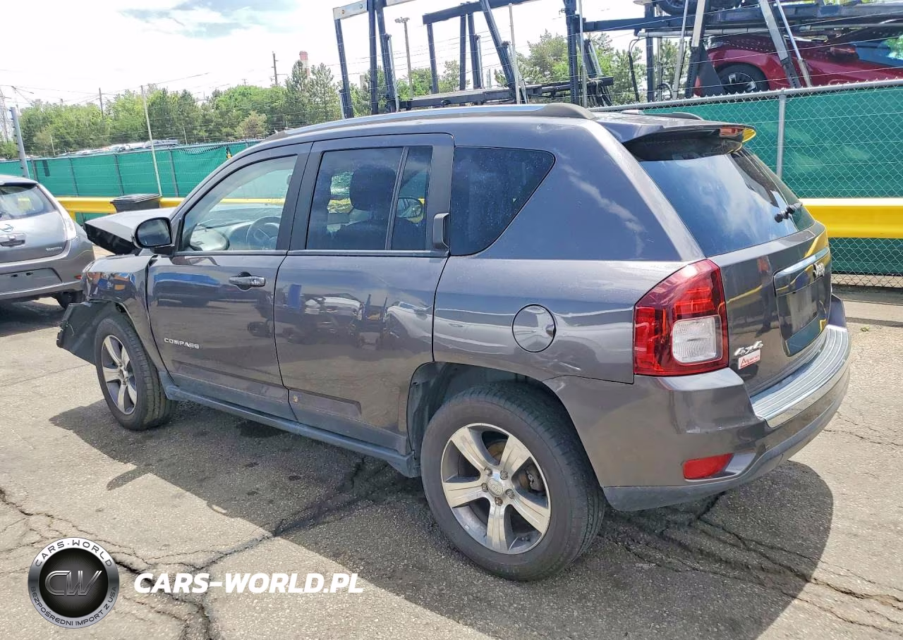2016 Jeep Compass Latitude VIN:1C4NJDEB5GD559325 - 2