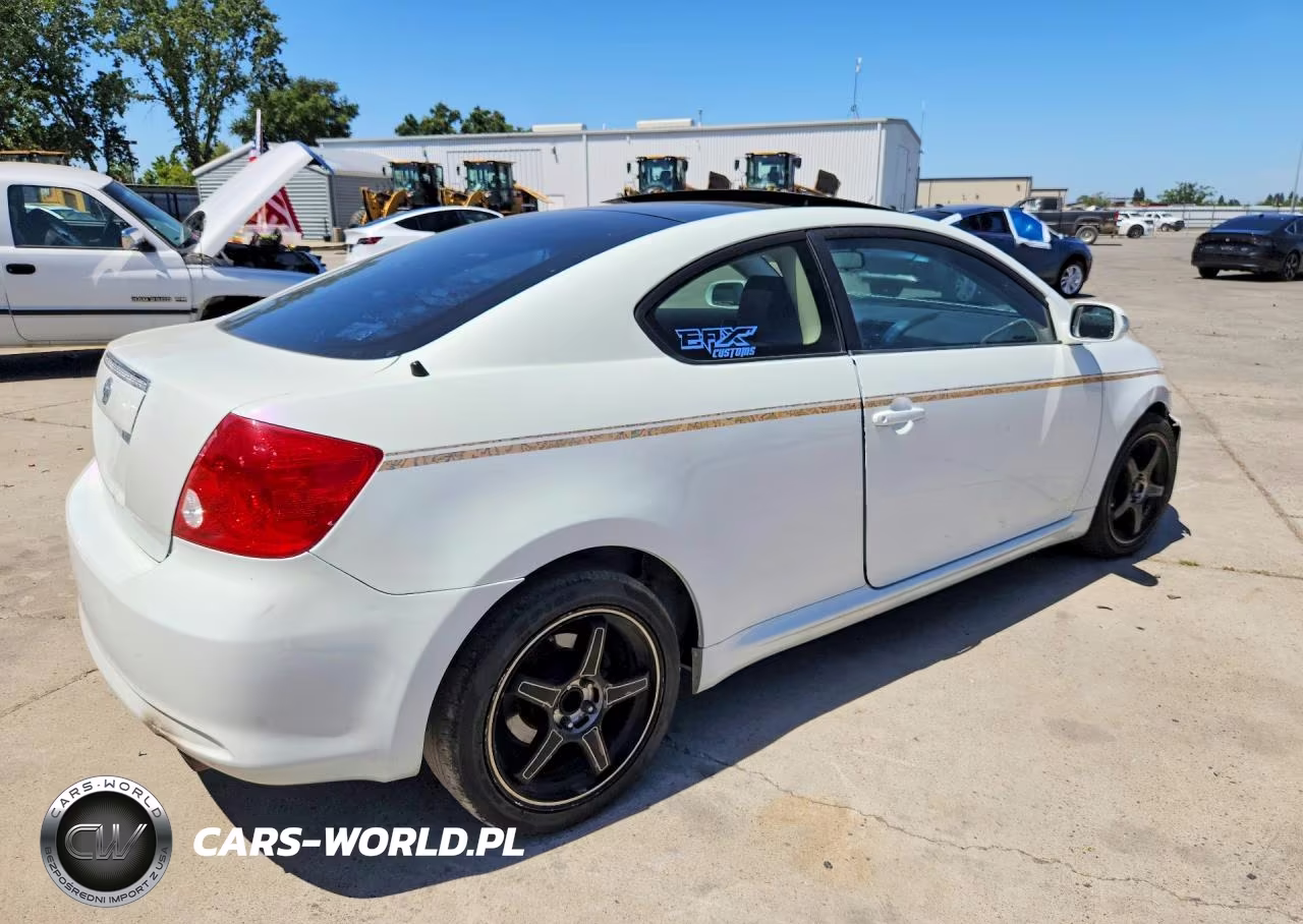 2006 Scion Tc Base VIN:JTKDE177360093318 - 3