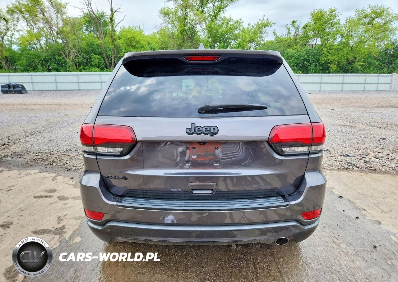 2017 Jeep Grand Cherokee Laredo VIN:1C4RJFAG5HC822130 - 6