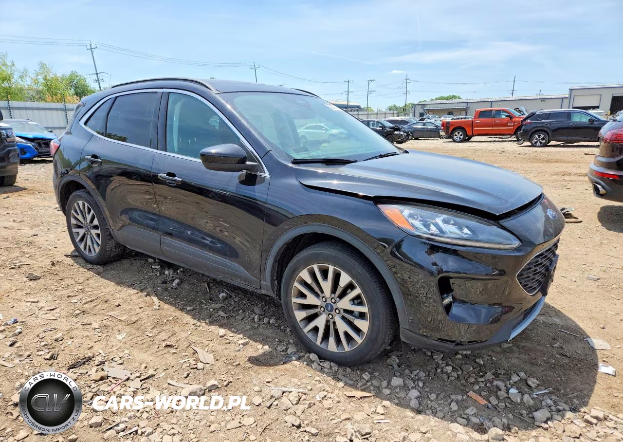 2022 Ford Escape Titanium VIN:1FMCU9J92NUB87000 - 4