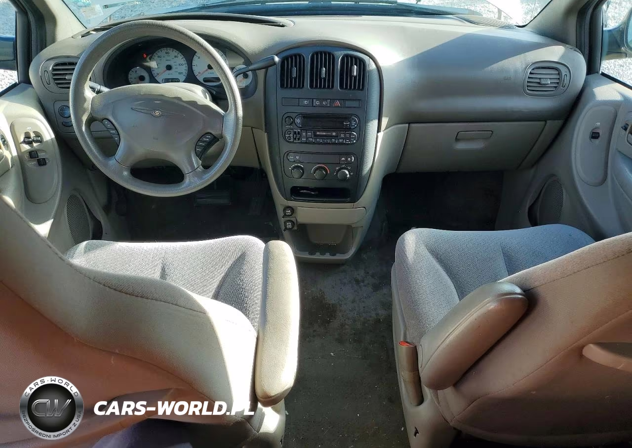 2003 Chrysler Voyager Lx VIN:1C4GJ45393B114951 - 8