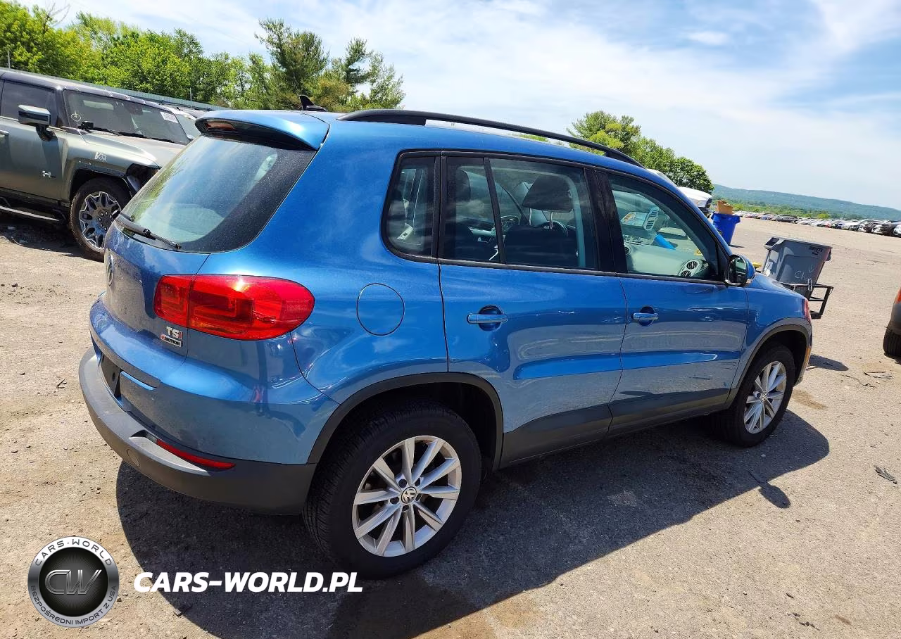 2017 Volkswagen Tiguan S VIN:WVGBV7AX6HK052257 - 3