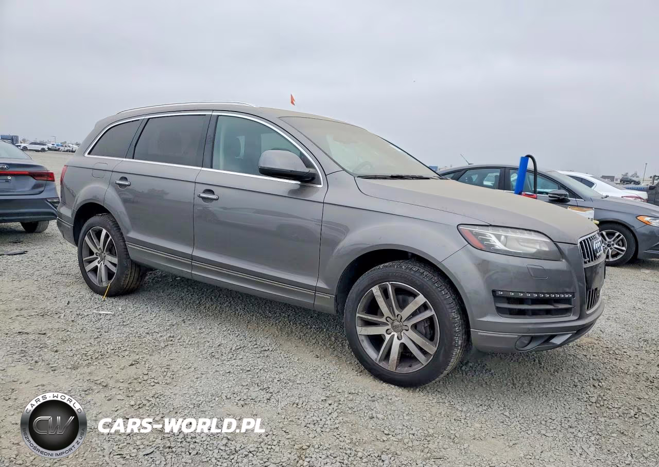 2014 Audi Q7 Premium Plus VIN:WA1LMAFEXED003055 - 4