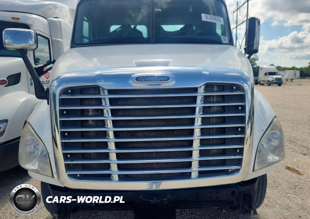 2015 Freightliner Cascadia 113 VIN:3AKBGBDV6FSGG8488 - 7