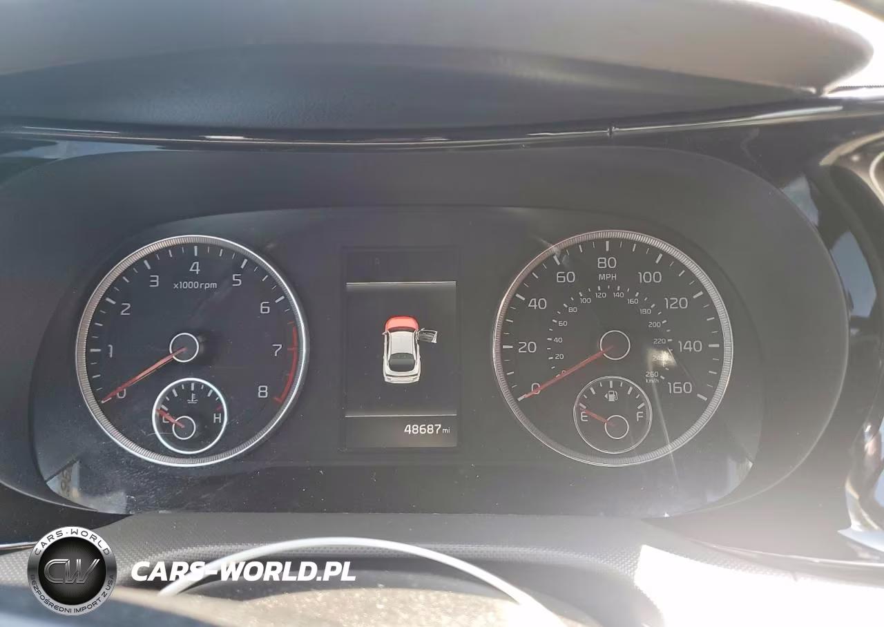 2022 Kia K5 Gt Line VIN:5XXG64J25NG115543 - 9