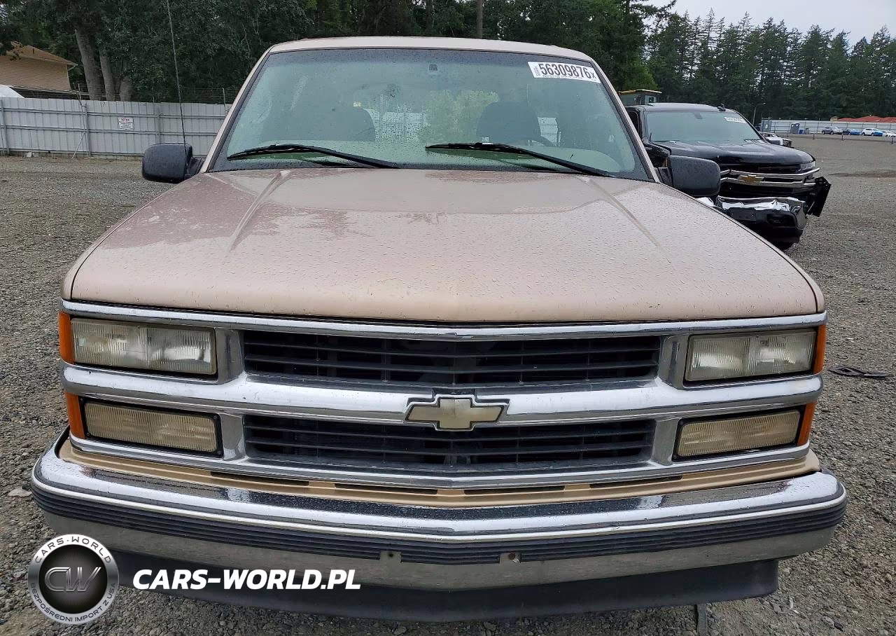 1999 Chevrolet Tahoe C1500 VIN:3GNEC18RXXG183765 - 5
