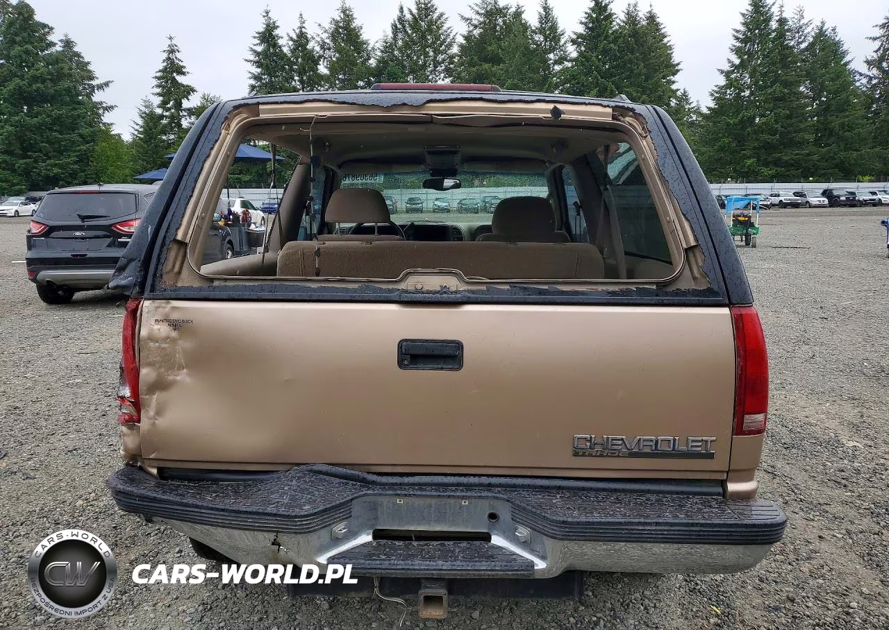 1999 Chevrolet Tahoe C1500 VIN:3GNEC18RXXG183765 - 6