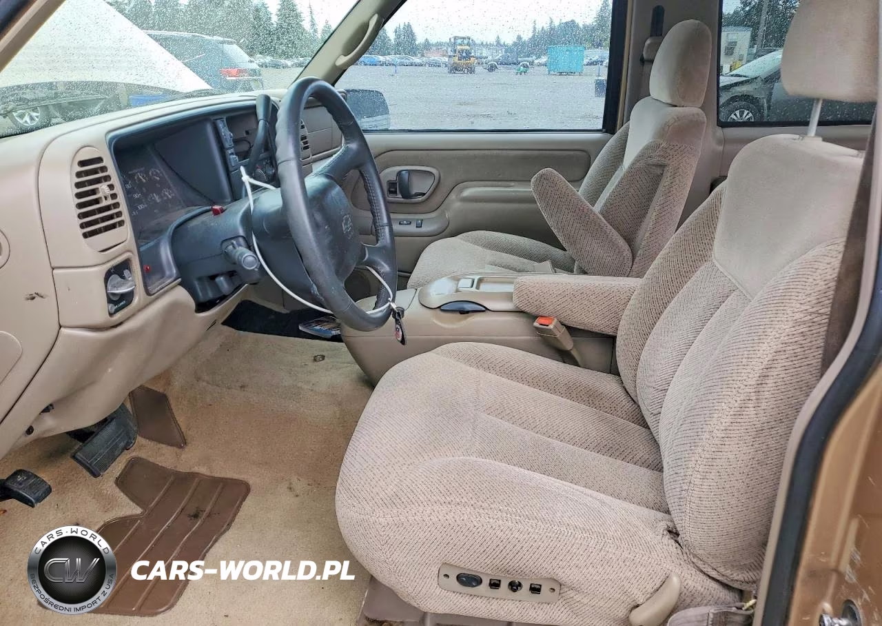 1999 Chevrolet Tahoe C1500 VIN:3GNEC18RXXG183765 - 7