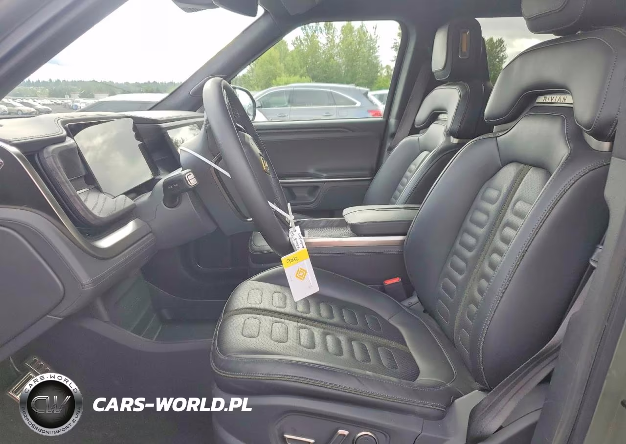 2023 Rivian R1S Launch Edition VIN:7PDSGABLXPN007917 - 7