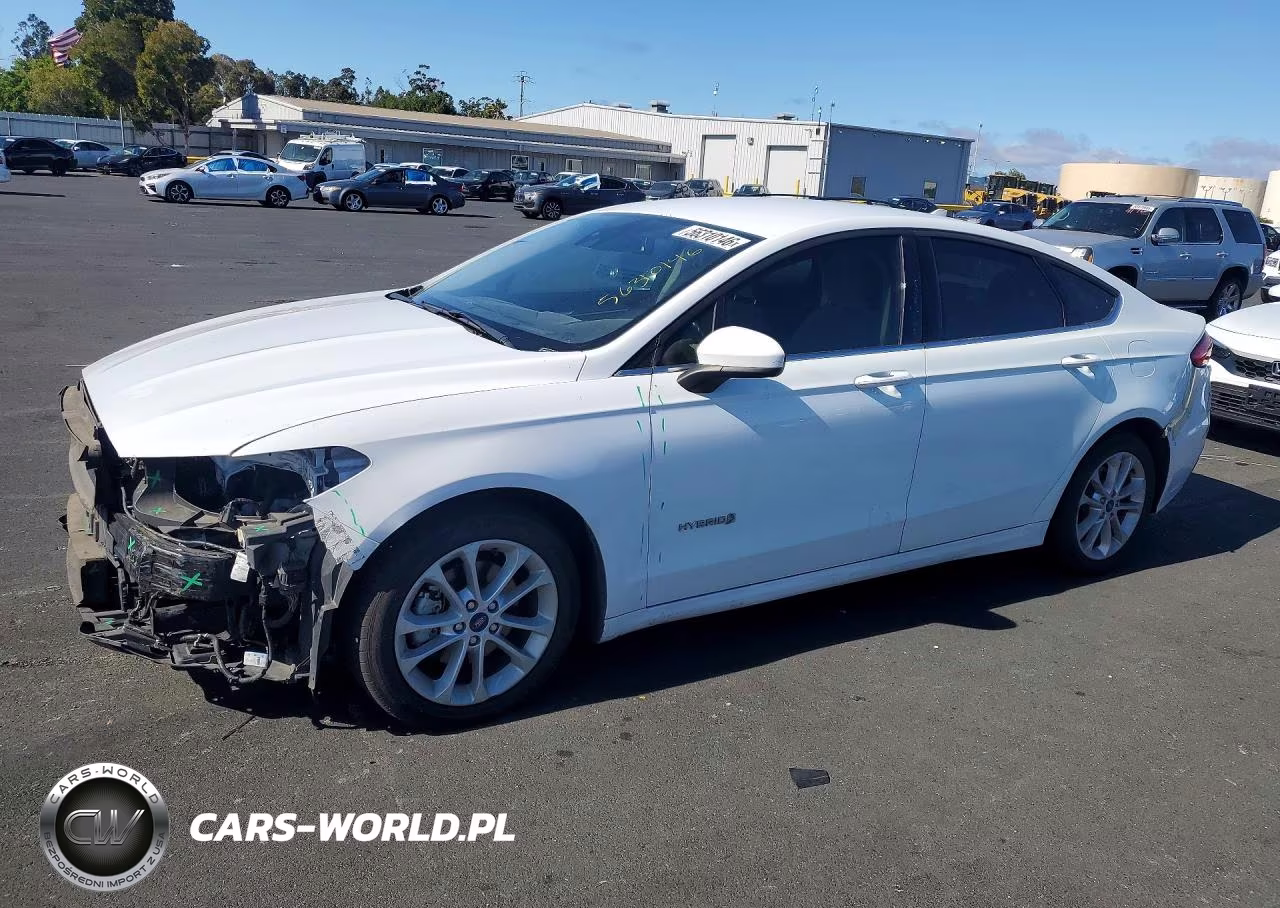 2019 Ford Fusion Se – zdjęcie 1 z 12