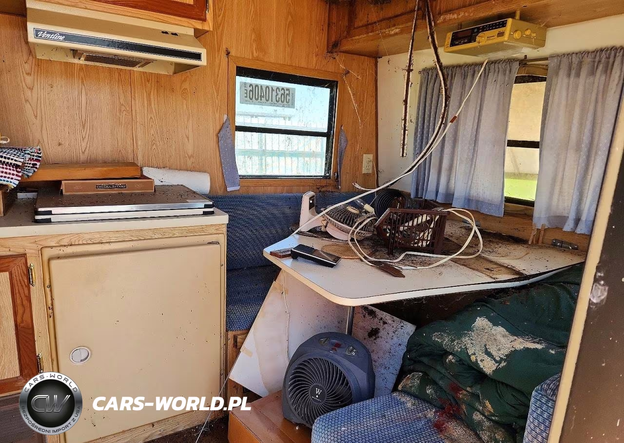 1994 Camper VIN:1R9TA1614RM208009 - 5