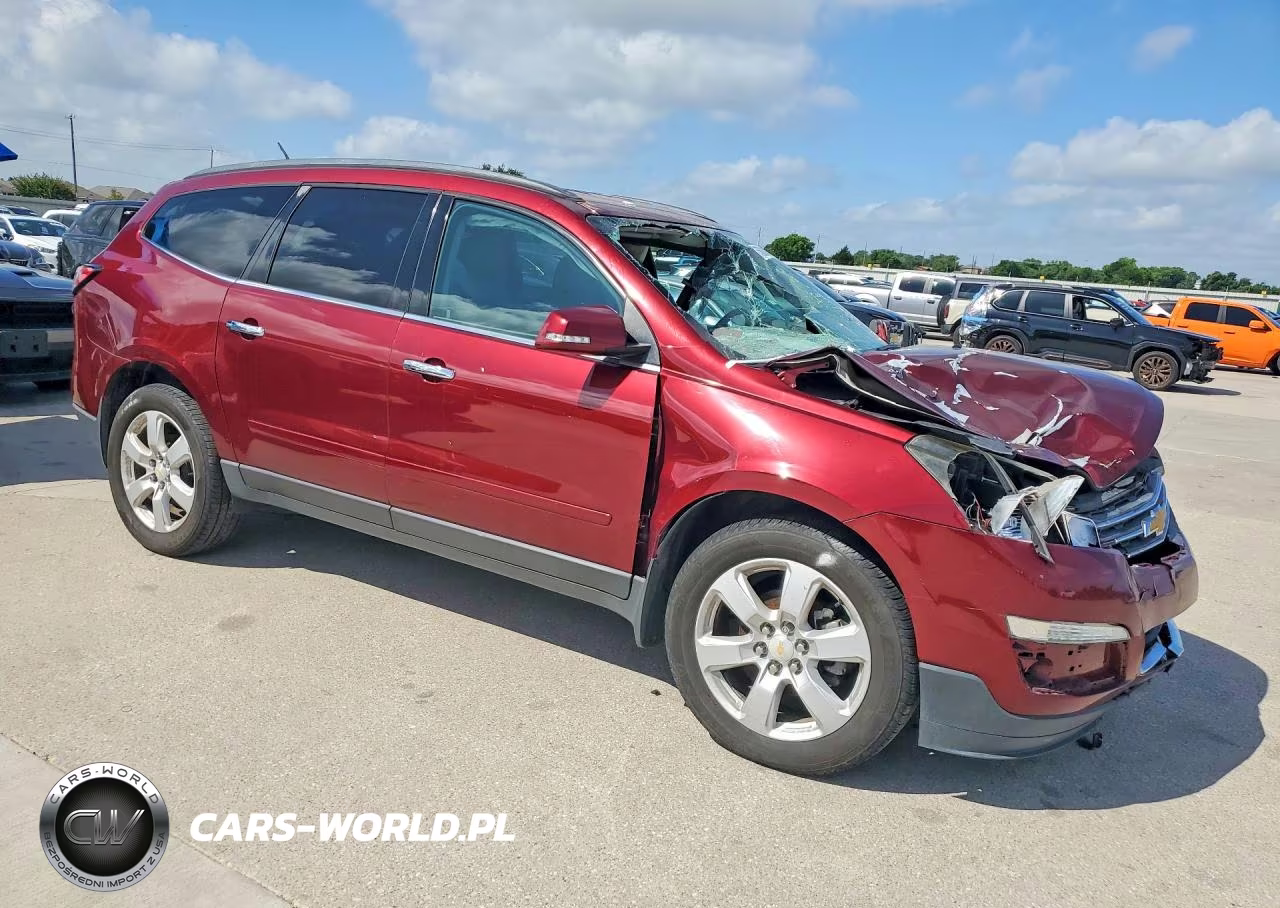 2017 Chevrolet Traverse Lt VIN:1GNKRGKD5HJ130473 - 4