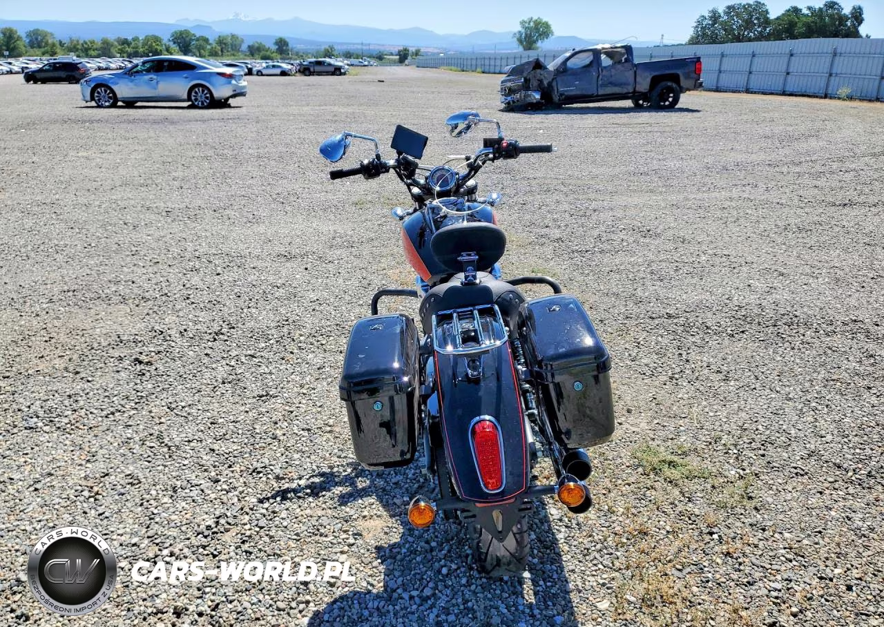 2015 Indian Motorcycle Co. Scout Abs VIN:56KMSA004F3100508 - 4