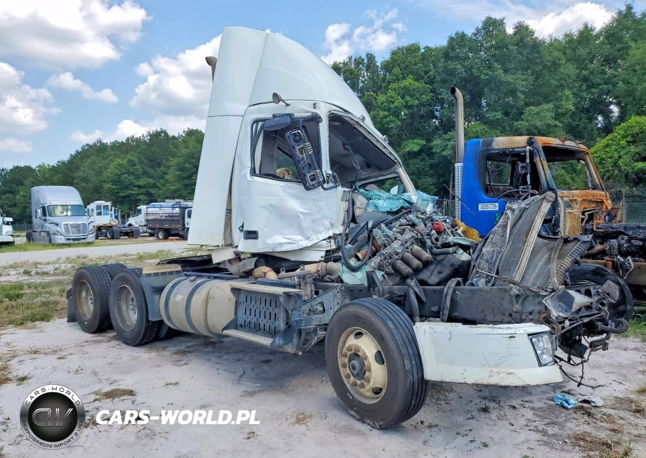 2013 Volvo Vnl Semi Truck – zdjęcie 1 z 10