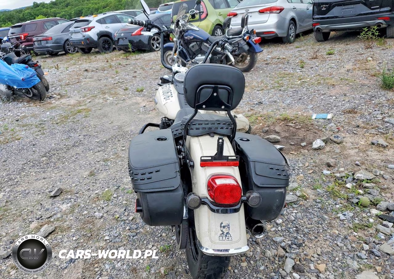 2022 Harley-Davidson Flhcs VIN:1HD1YBK17NB044957 - 4