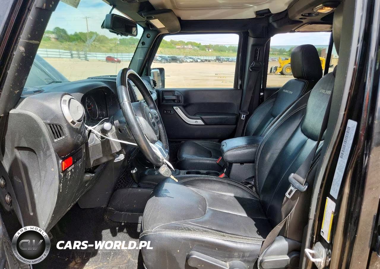 2017 Jeep Wrangler Unlimited Rubicon VIN:1C4BJWFGXHL535084 - 7