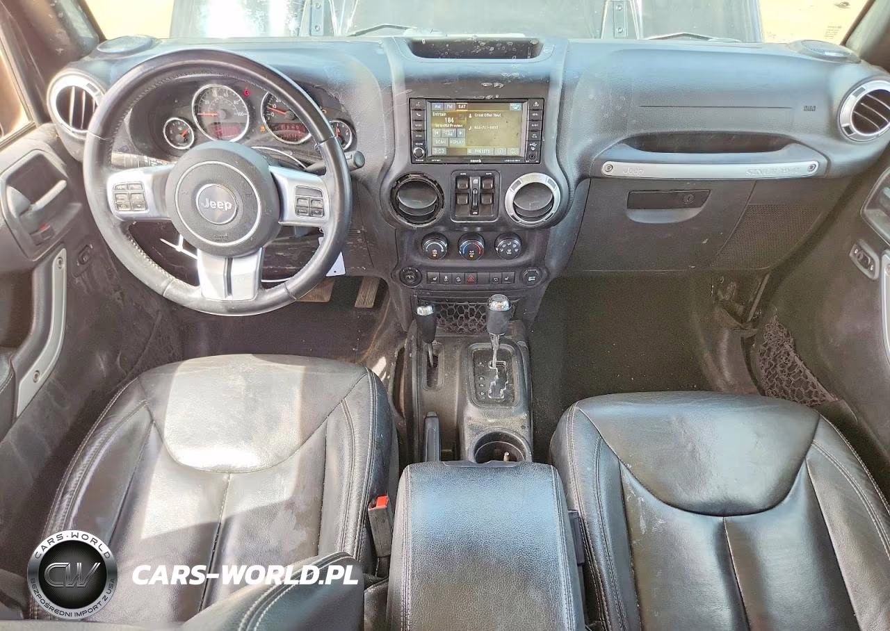 2017 Jeep Wrangler Unlimited Rubicon VIN:1C4BJWFGXHL535084 - 8
