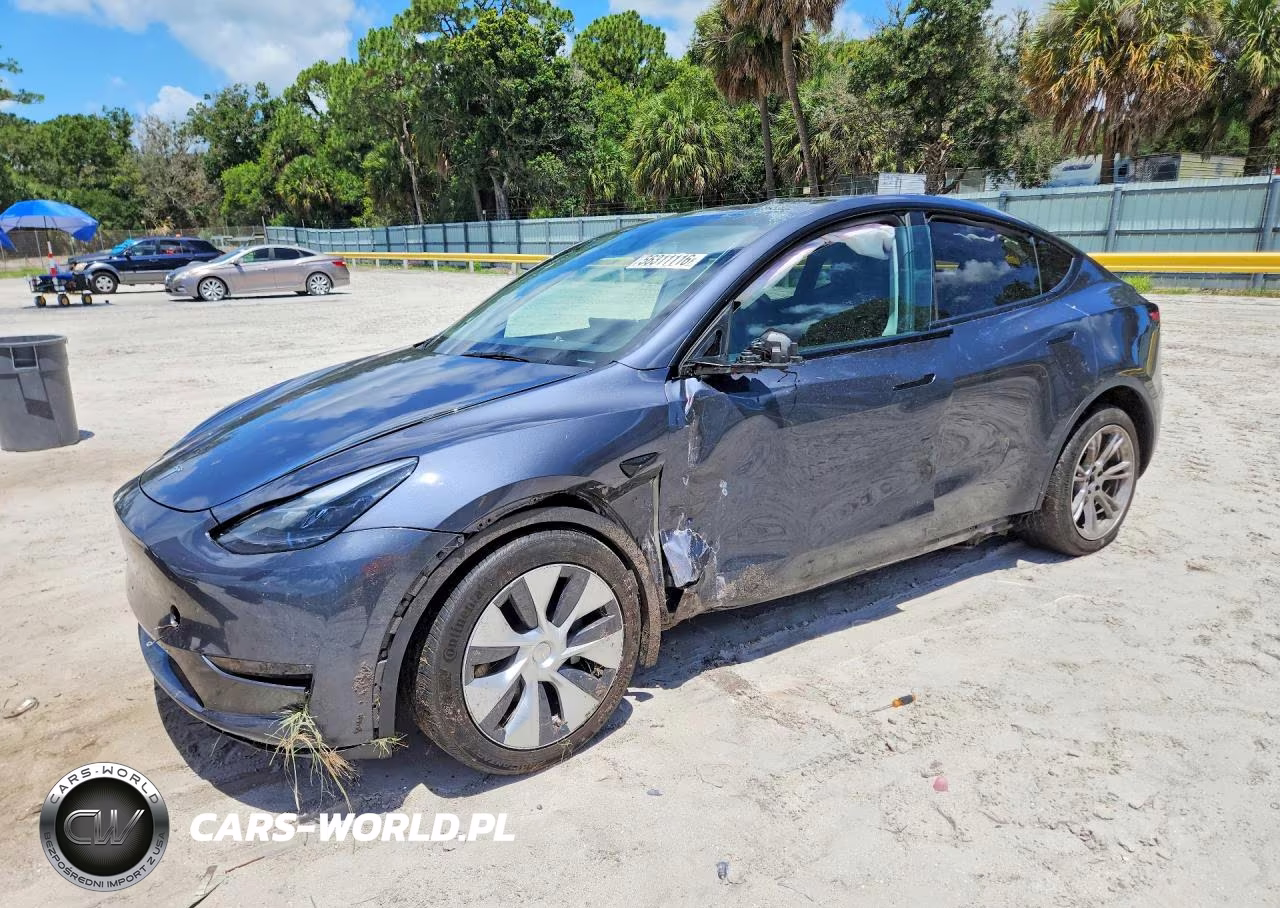 2023 Tesla Model Y – zdjęcie 1 z 13