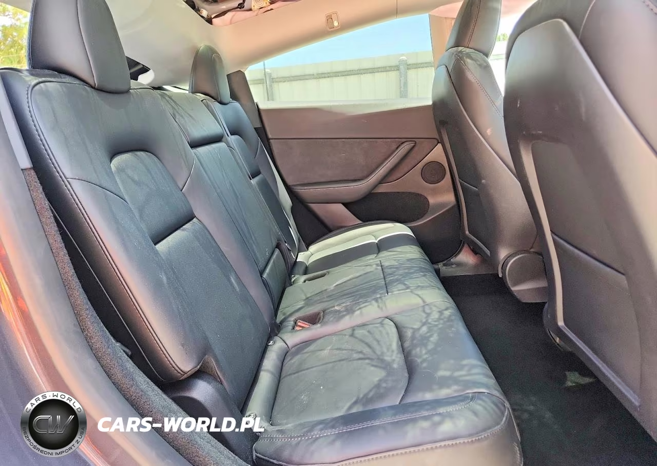 2023 Tesla Model Y VIN:7SAYGDED2PF962994 - 11