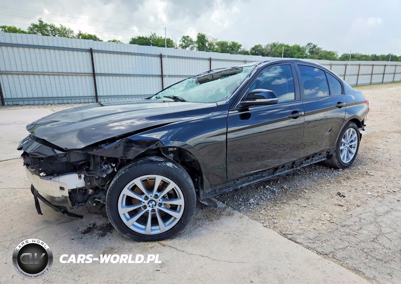 2017 BMW 320 I – zdjęcie 1 z 12