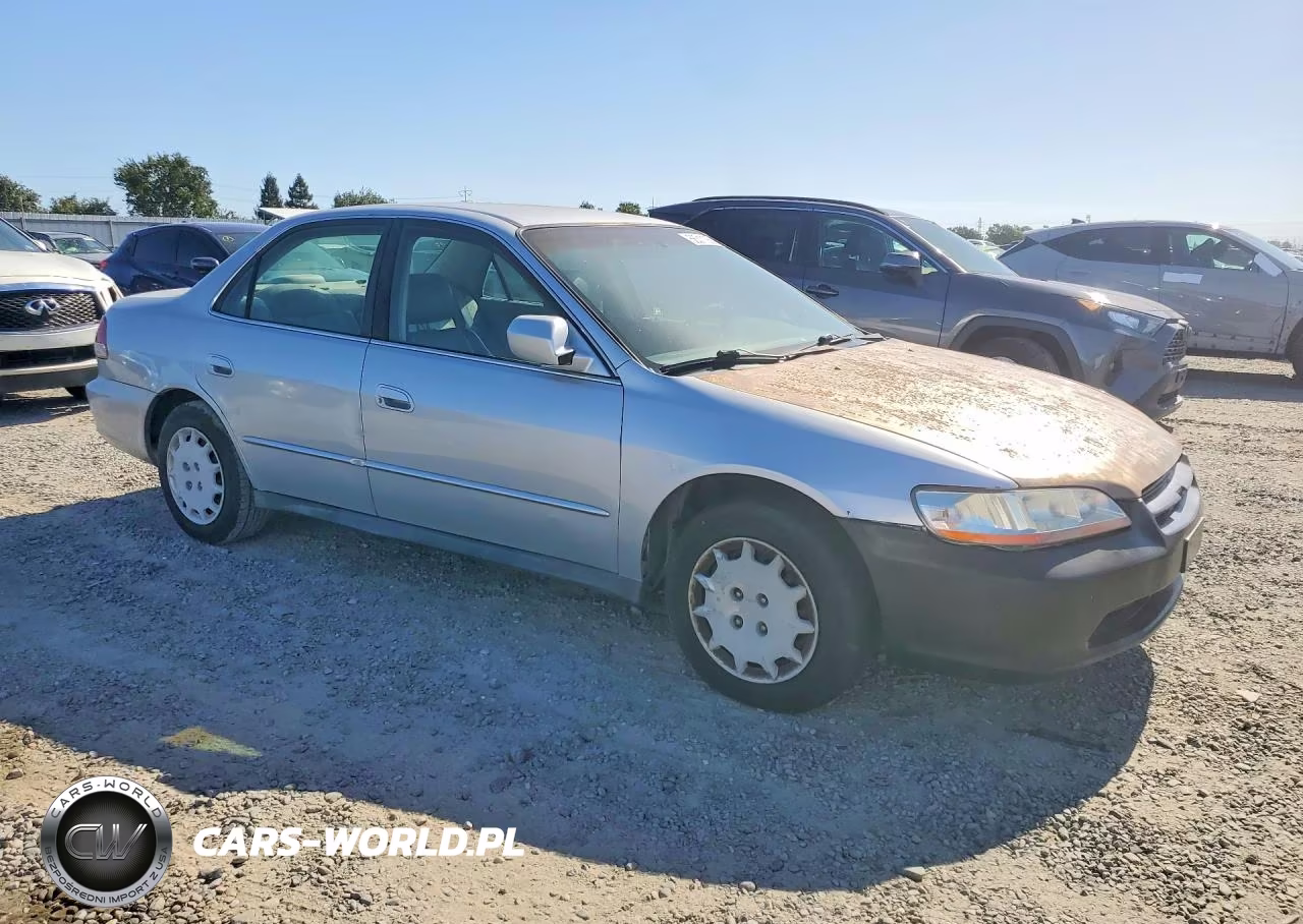 2002 Honda Accord Lx VIN:1HGCG66522A137602 - 4