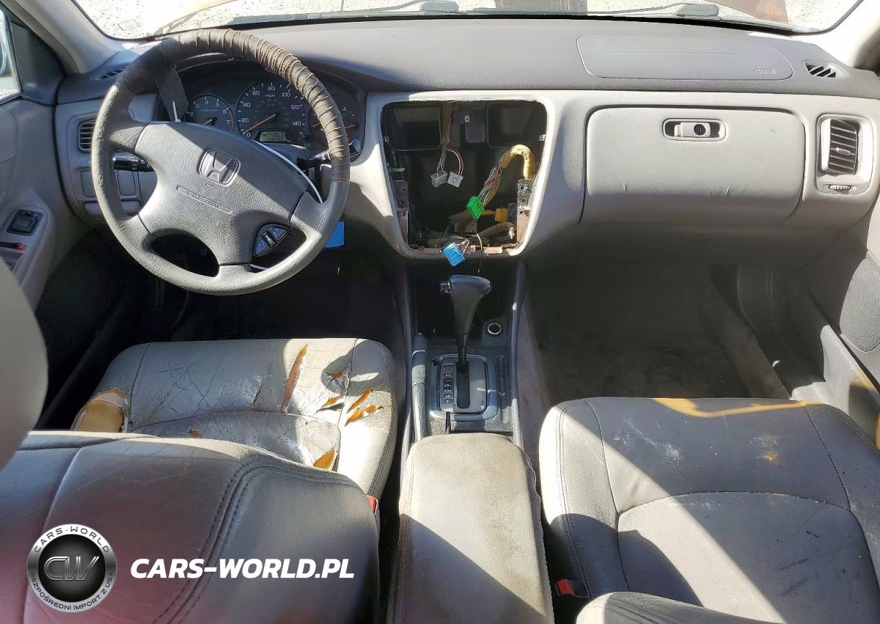 2002 Honda Accord Lx VIN:1HGCG66522A137602 - 8