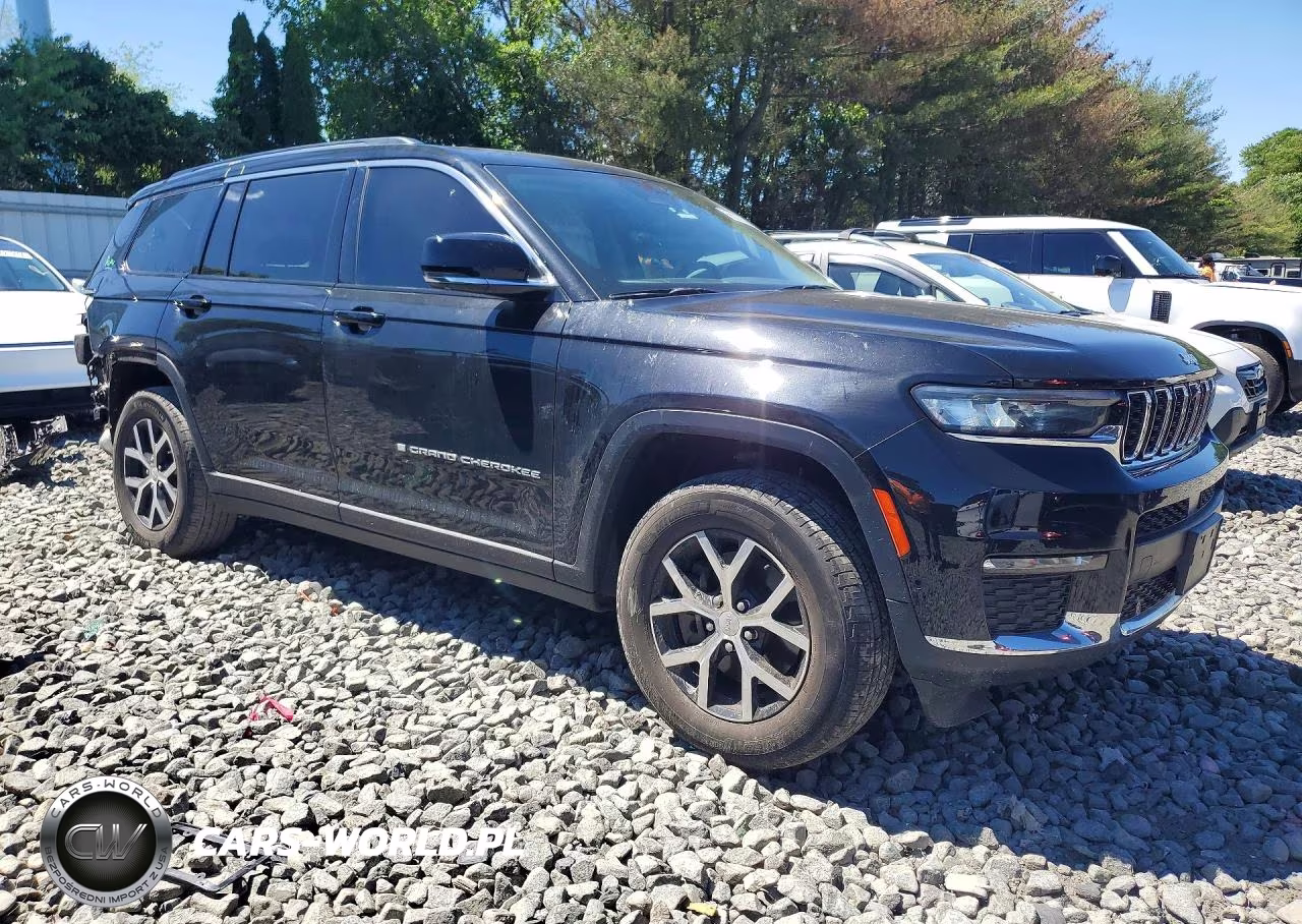 2023 Jeep Grand Cherokee L Limited VIN:1C4RJKBG9P8817120 - 4