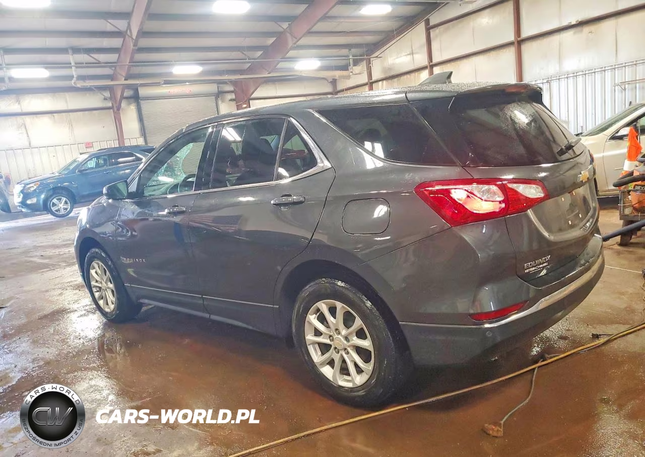 2018 Chevrolet Equinox Lt VIN:2GNAXSEV5J6108811 - 2