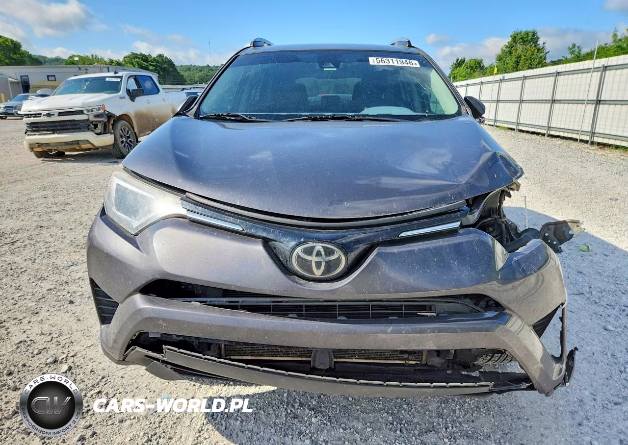 2018 Toyota Rav4 Le VIN:2T3ZFREV0JW452137 - 5
