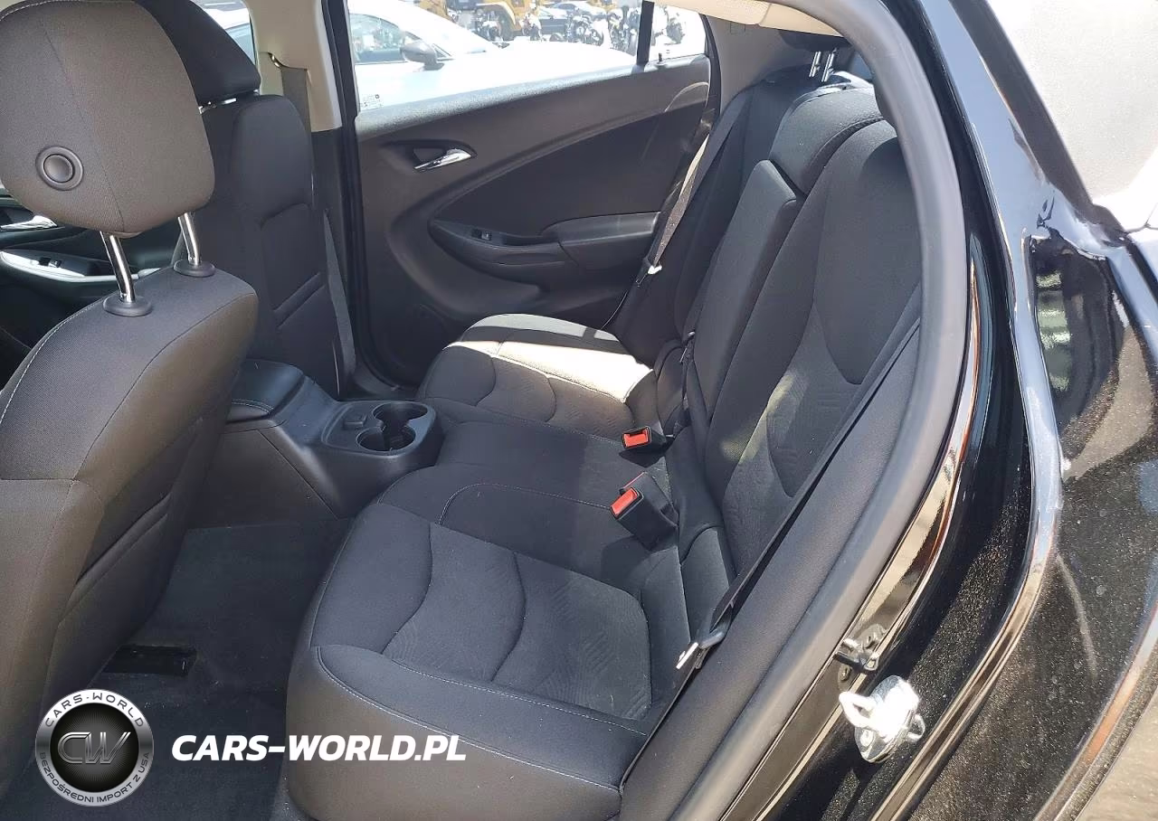 2019 Chevrolet Volt Lt VIN:1G1RC6S56KU131108 - 10