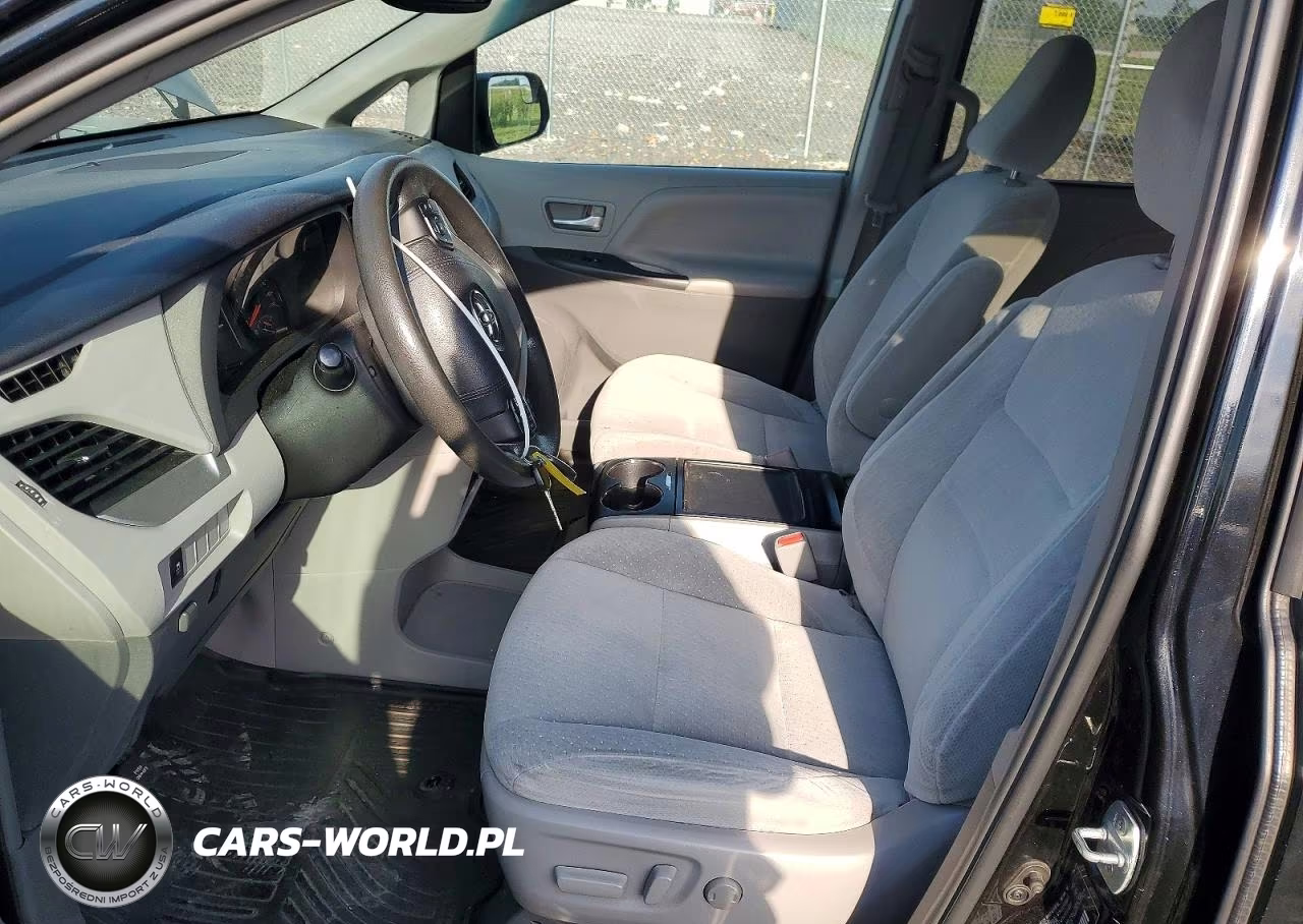 2015 Toyota Sienna Le VIN:5TDKK3DC1FS605787 - 7