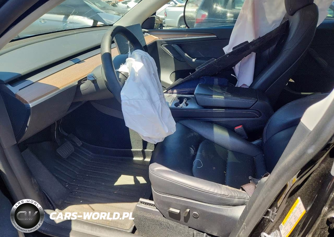 2024 Tesla Model Y VIN:7SAYGDED4RF202522 - 7