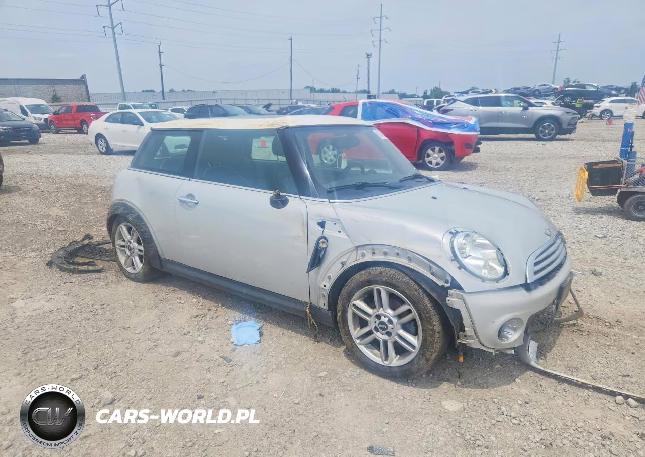 2012 Mini Cooper VIN:WMWSU3C57CT257422 - 4