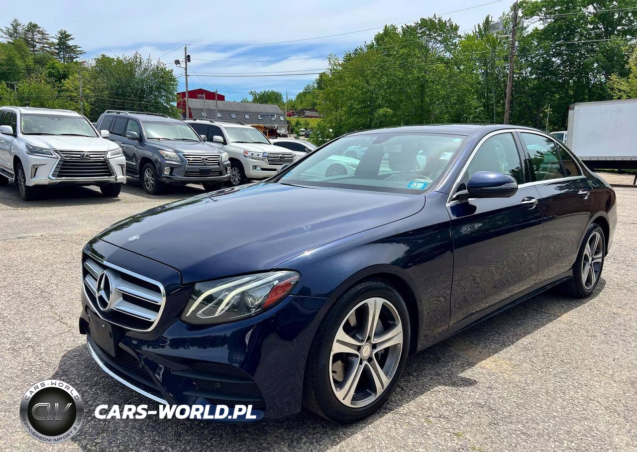 2017 Mercedes-Benz E 300 4Matic VIN:WDDZF4KB8HA132821 - 2