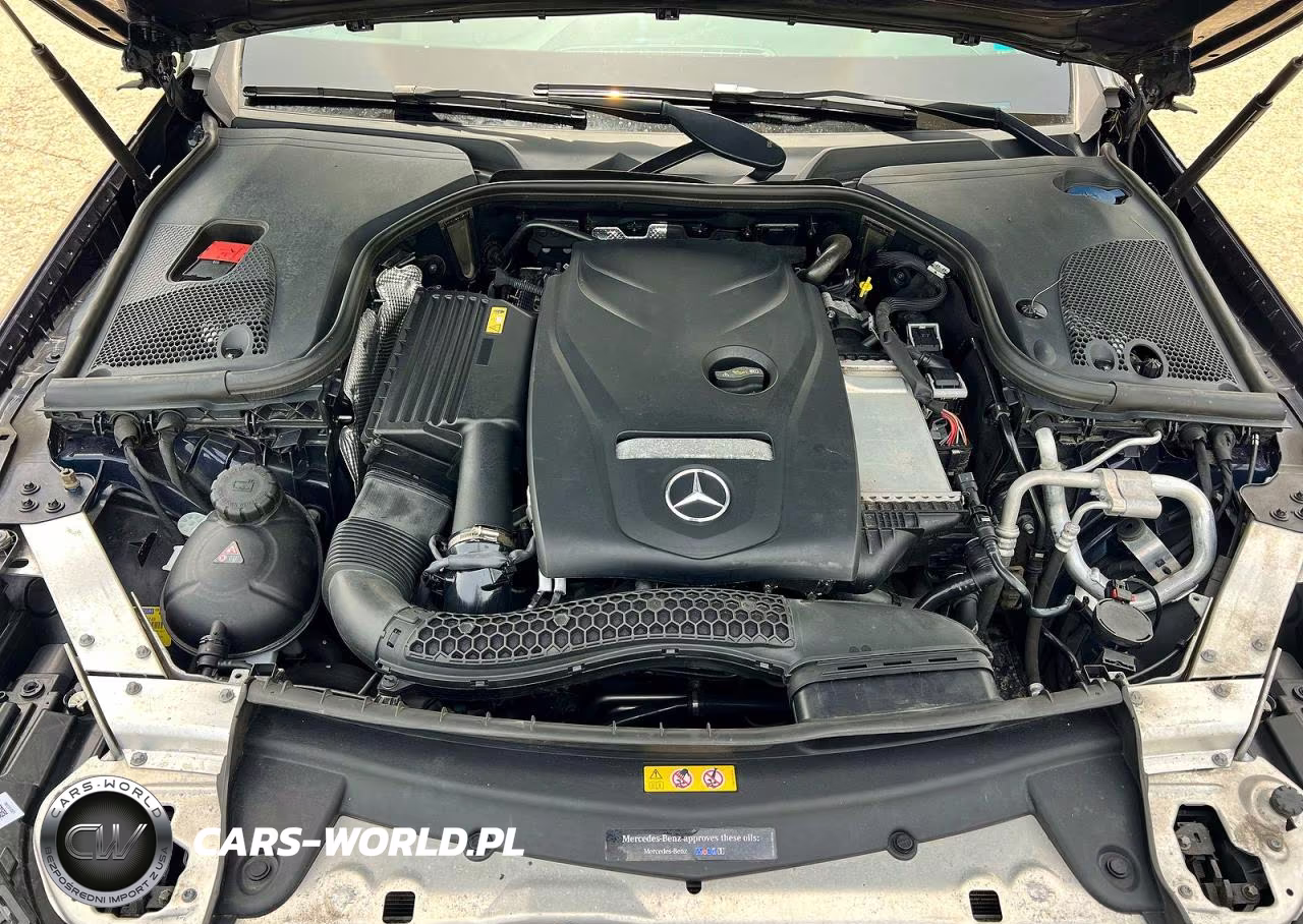 2017 Mercedes-Benz E 300 4Matic VIN:WDDZF4KB8HA132821 - 7
