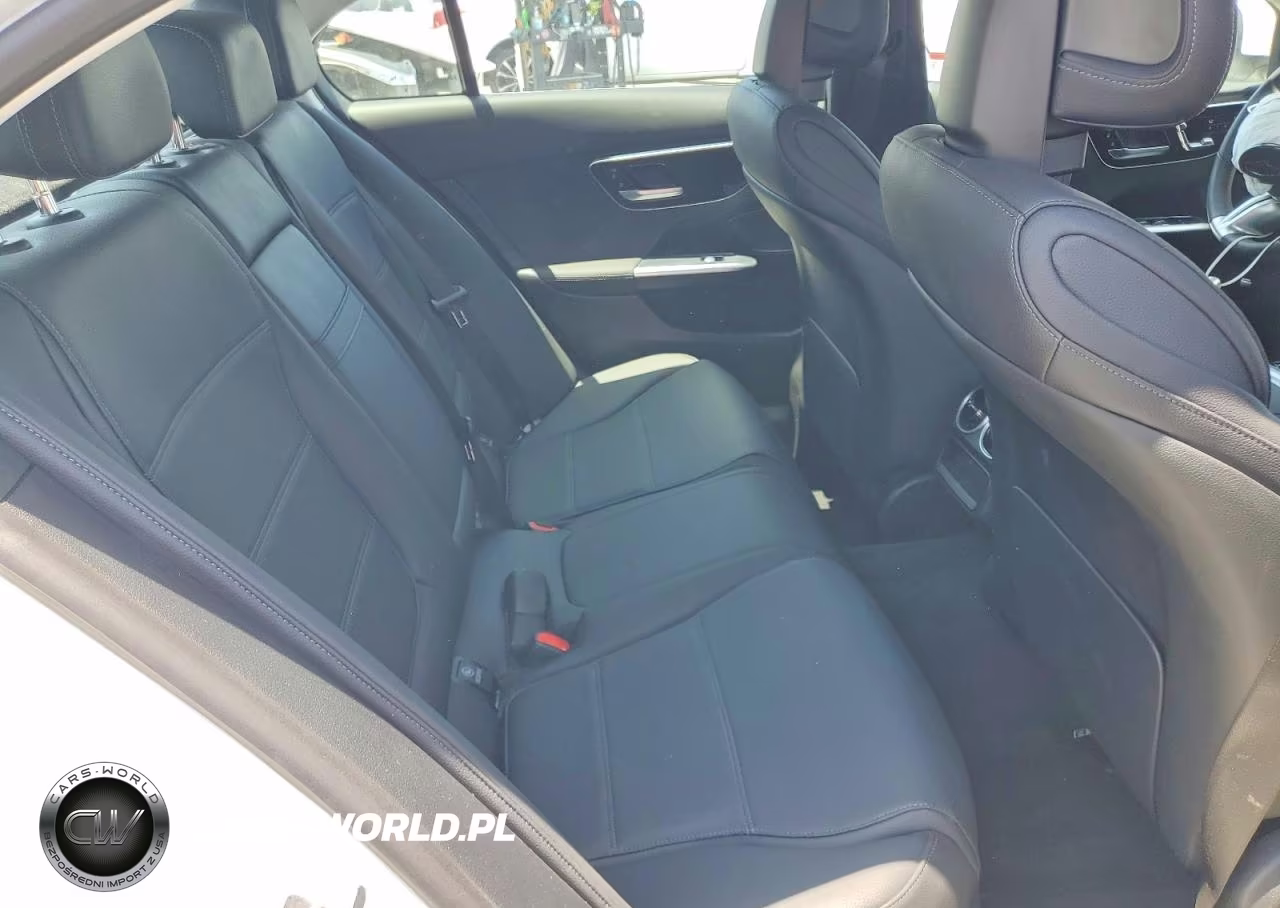 2025 Mercedes-Benz C 300 VIN:W1KAF4HBXSR258434 - 10