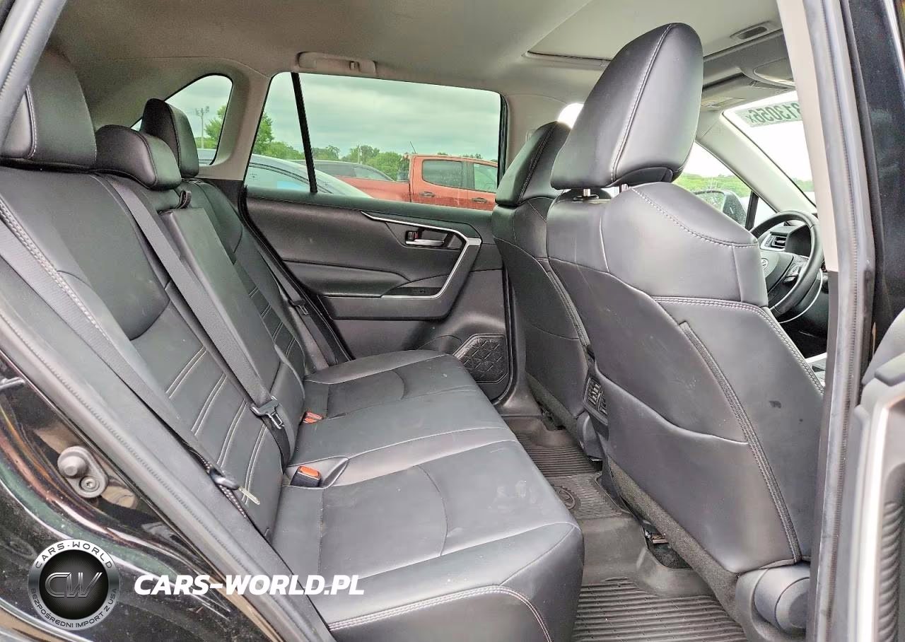 2021 Toyota Rav4 Xle Premium VIN:2T3A1RFV3MC185026 - 11