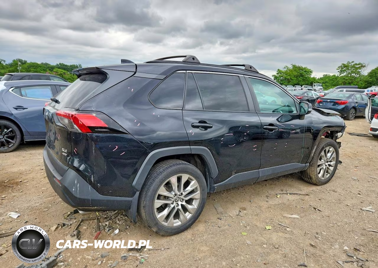 2021 Toyota Rav4 Xle Premium VIN:2T3A1RFV3MC185026 - 3